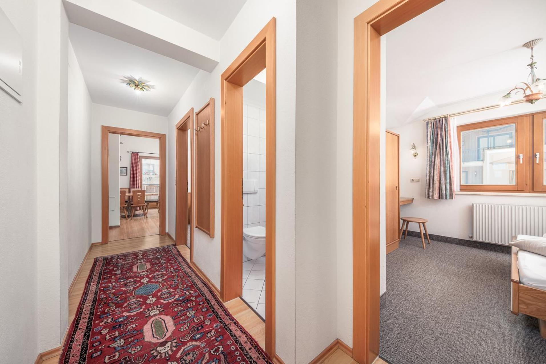 Apartments Alpina 메이른호픈 객실 사진